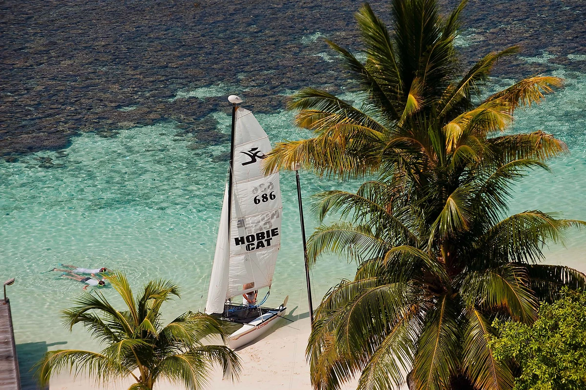 Sports aquatiques, Diamonds Athuruga, Atoll d'Ari, Maldives