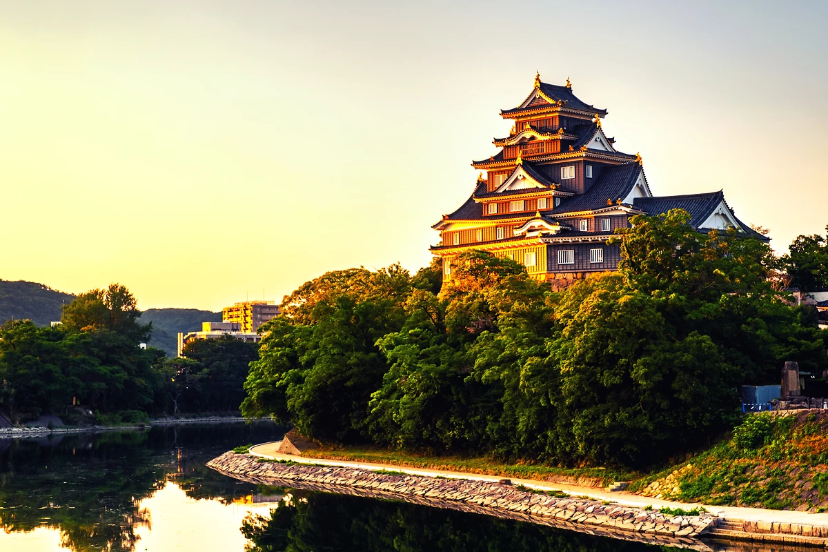 Château noir, Okayama