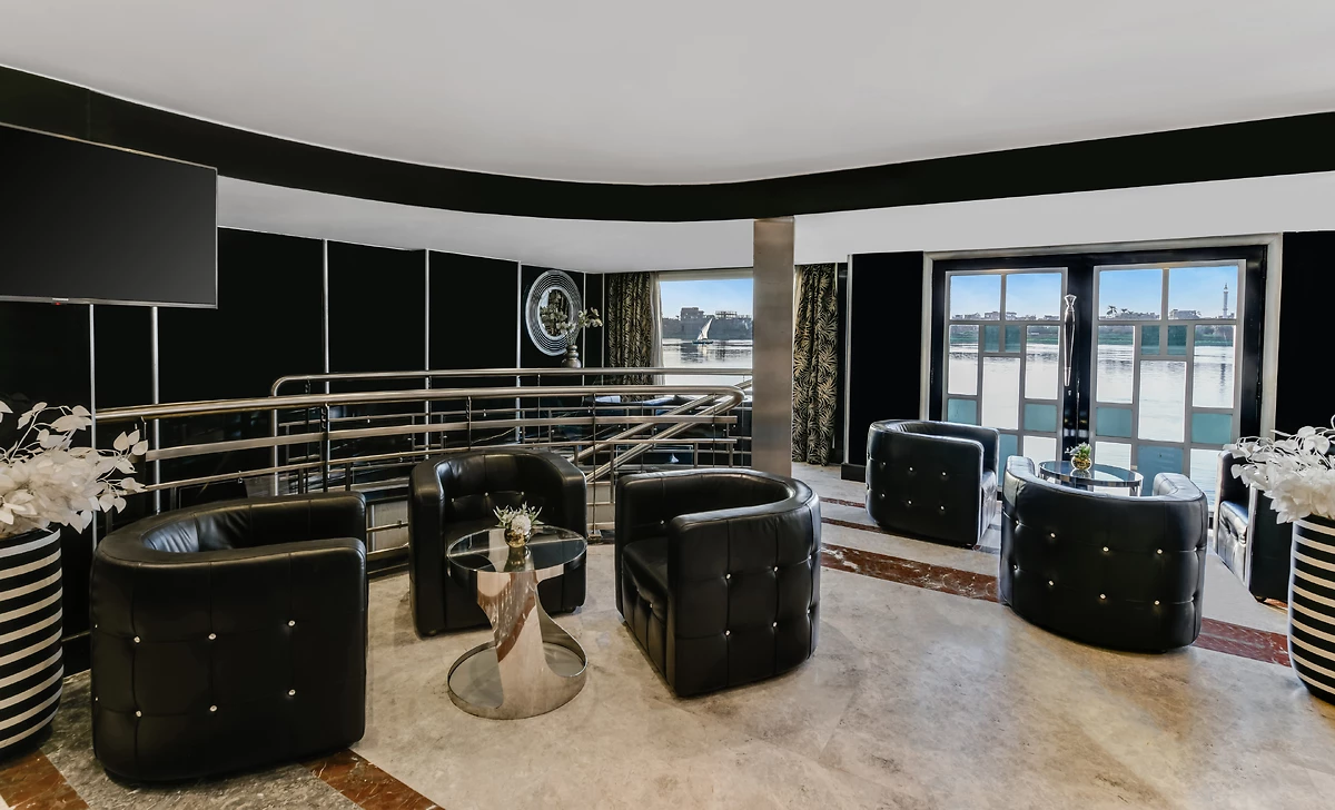Lounge, H/S Moondance