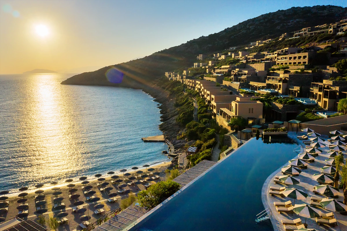 Vue extérieure de l'hôtel, hôtel Daios Cove