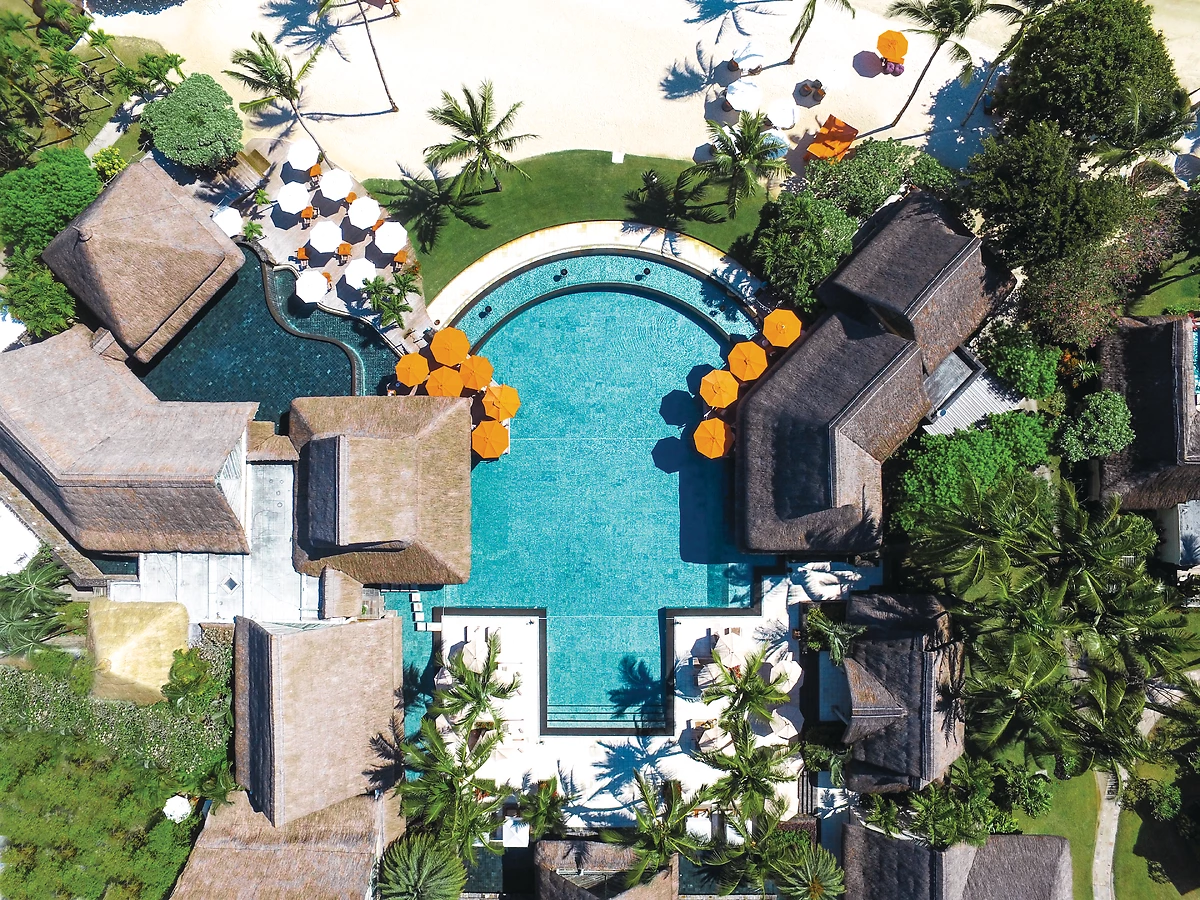 Vue aérienne de la piscine de l'hôtel, Constance Prince Maurice