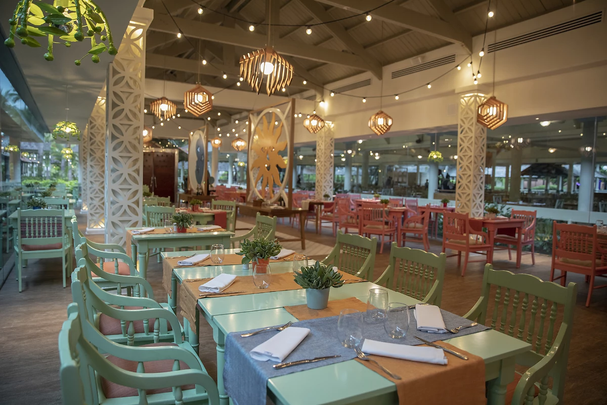 Restaurant de plage, Iberostar Waves Punta Cana