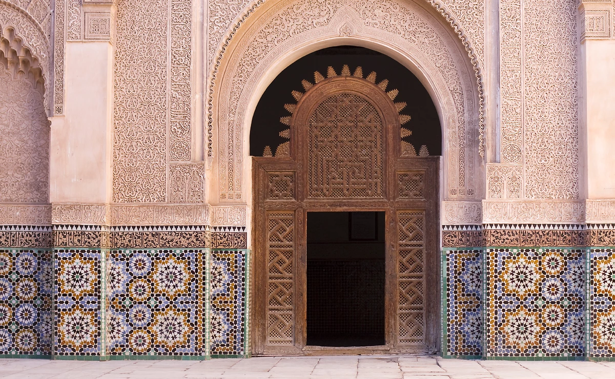 Détail d'une porte de la mosquée de Ben Youssef, Marrakech